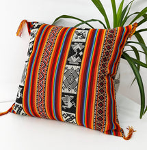 Load image into Gallery viewer, Lucma Chinchero Cushion cover