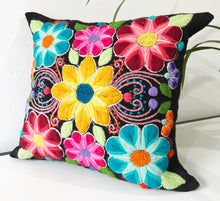 Load image into Gallery viewer, Black Flowered pillow cover