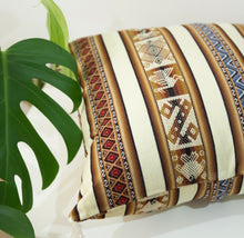 Load image into Gallery viewer, Marron Ethnic Cushion