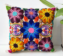Load image into Gallery viewer, White Flowered pillow cover - Blue flower