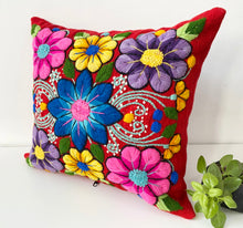 Load image into Gallery viewer, Red embroidery Cushion cover