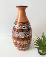 Load image into Gallery viewer, Peruvian decor Vase