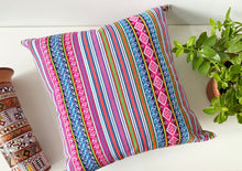 Load image into Gallery viewer, Jaguar Eye design pattern from the Chachapoyas Culture