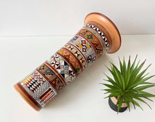 Load image into Gallery viewer, Peruvian pottery Vase