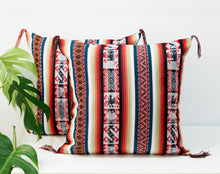 Load image into Gallery viewer, New Chinchero Cushion Cover

