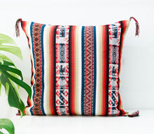 Load image into Gallery viewer, New Chinchero Cushion Cover
