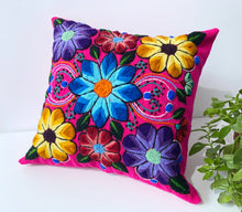 Load image into Gallery viewer, Pink Peruvian pillow cover
